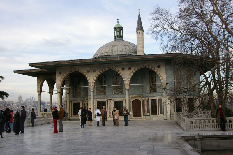 Istanbul Topkapi Palace Guided Tour and Skip The Line