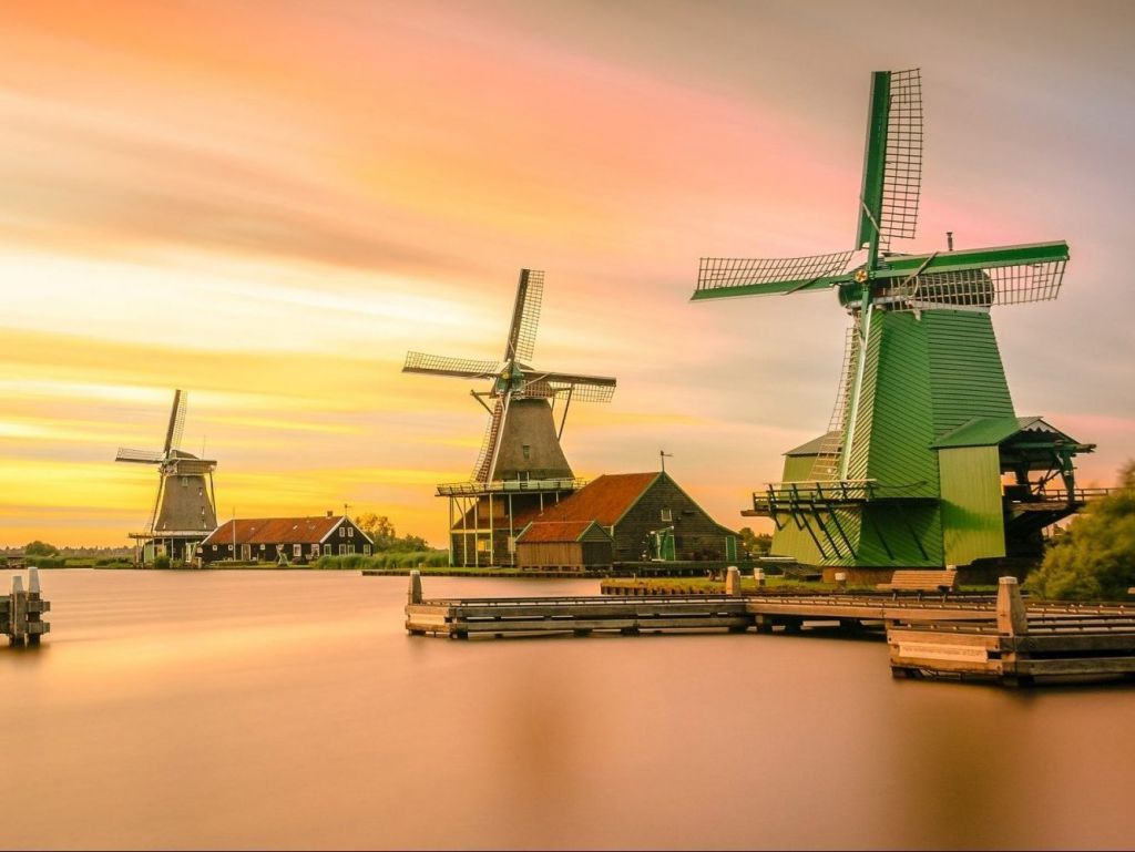 Half-Day Tour of Zaanse Schans Windmills from Amsterdam